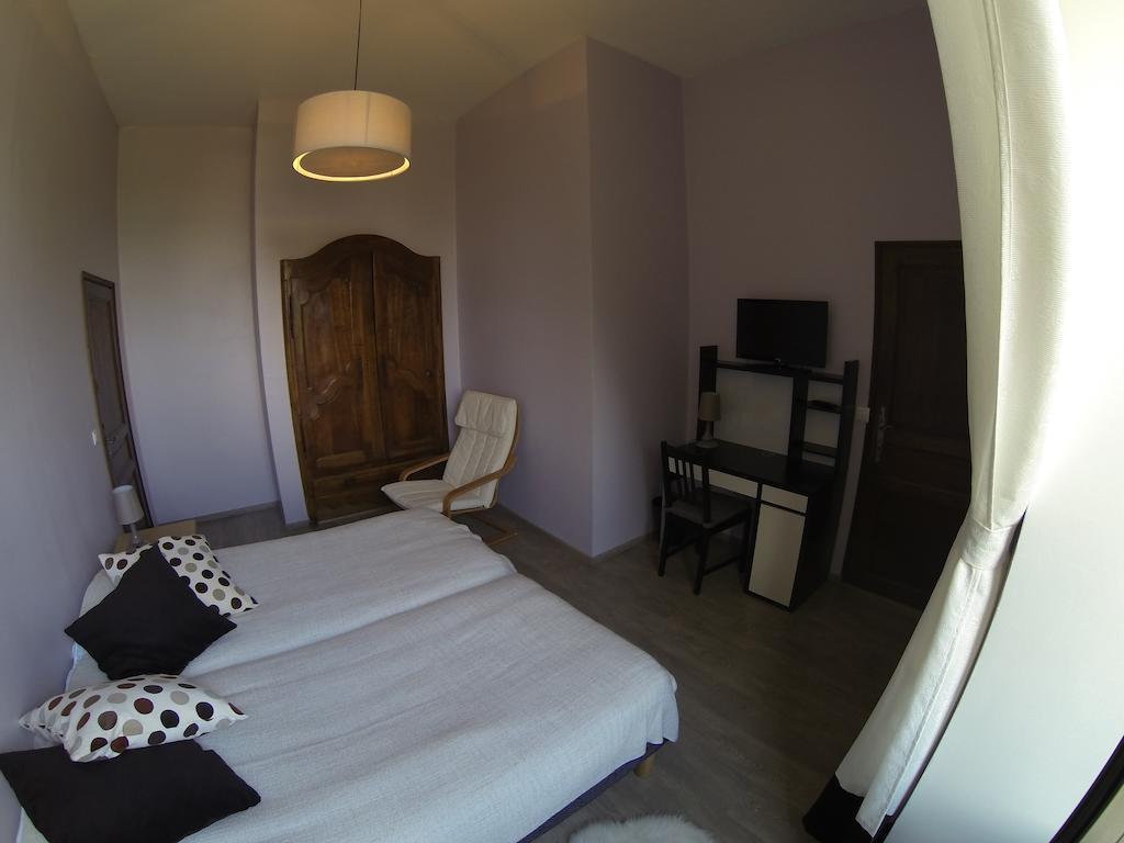 Residence Du Chateau De Begue Cazaubon Room photo
